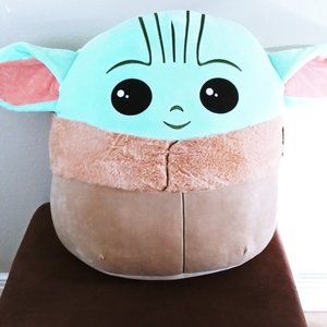Baby Yoda 20" Squishmallow; The Child